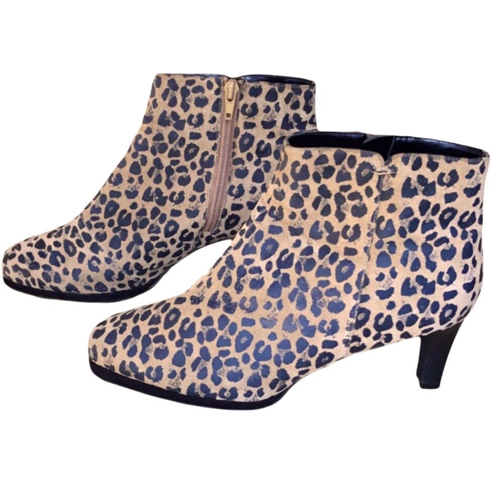 8.5 WIDE Genuine Leather Suede Zip Ankle Boot Cheetah Leopard Print Booties 2.5”